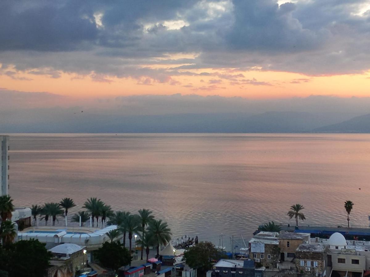 יחידת אירוח בבית ורדי Tiberias Exterior photo